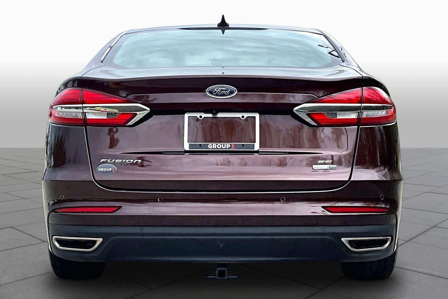 Certified 2019 Ford Fusion SE AWD/4WD image 5