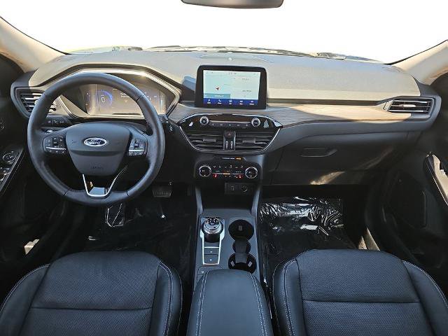 Certified 2020 Ford Escape Titanium AWD/4WD image 9