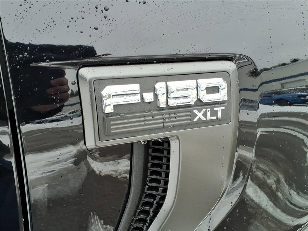 Certified 2022 Ford F150 XLT w/ Equipment Group 302A High image 8