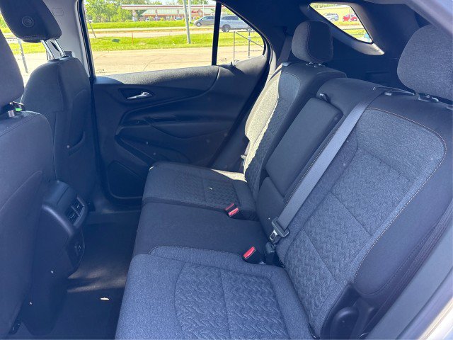 Used 2022 Chevrolet Equinox LT AWD/4WD image 10