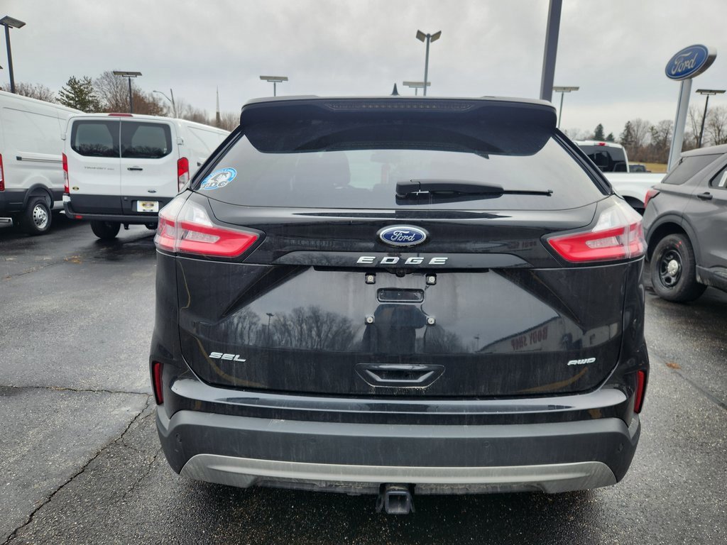 Certified 2024 Ford Edge SEL w/ Convenience Package image 2