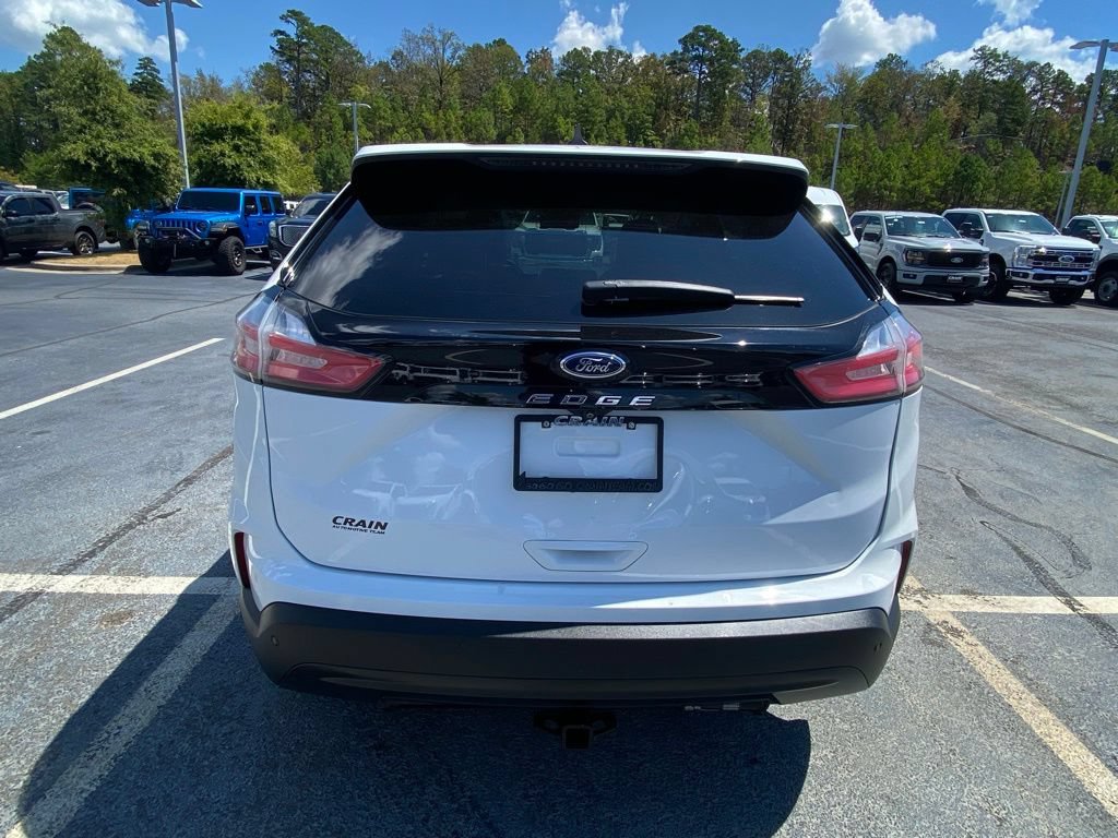 Certified 2021 Ford Edge SE FWD image 6