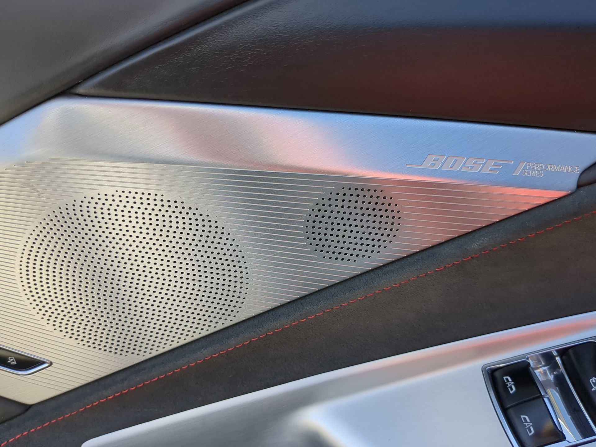 Used 2022 Chevrolet Corvette Stingray Premium Cpe w/ Z51 Performance Package image 45