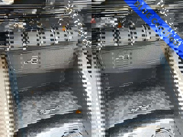 Used 2023 GMC Canyon Denali image 30