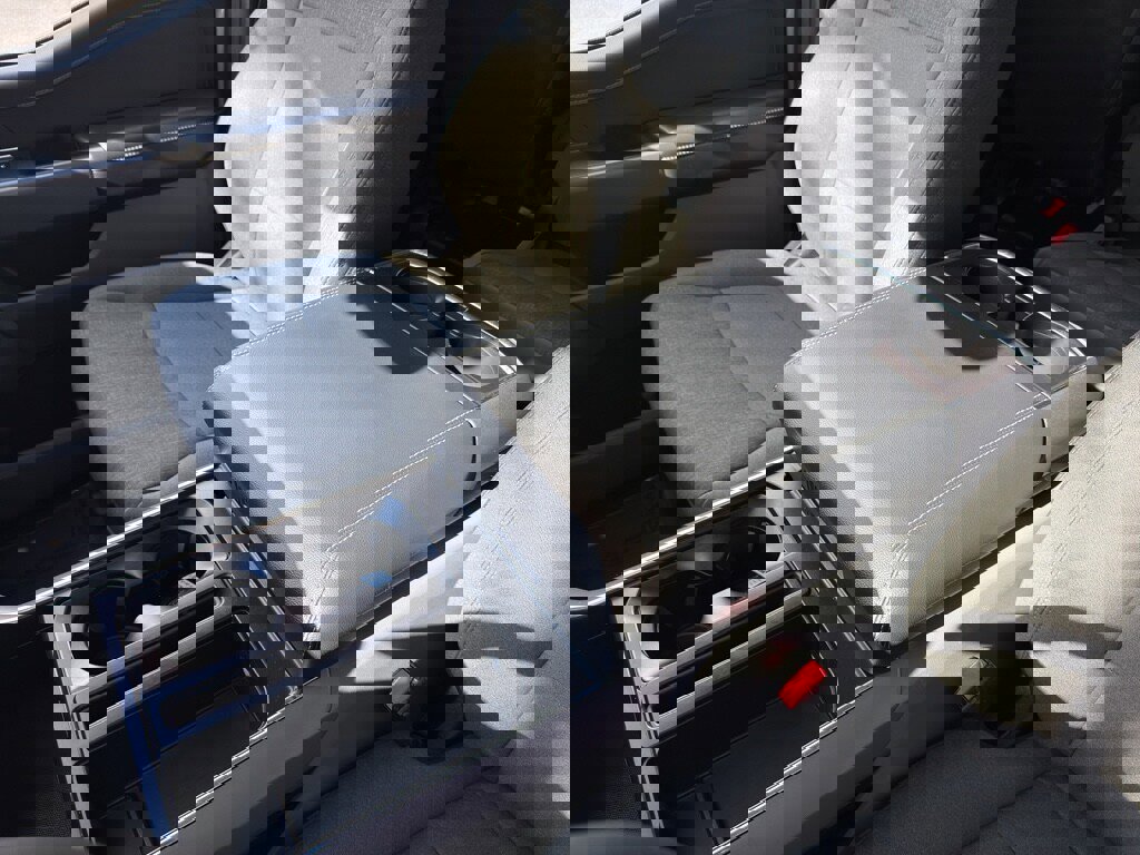 Certified 2024 Ford F150 XLT w/ Equipment Group 302A MID image 37