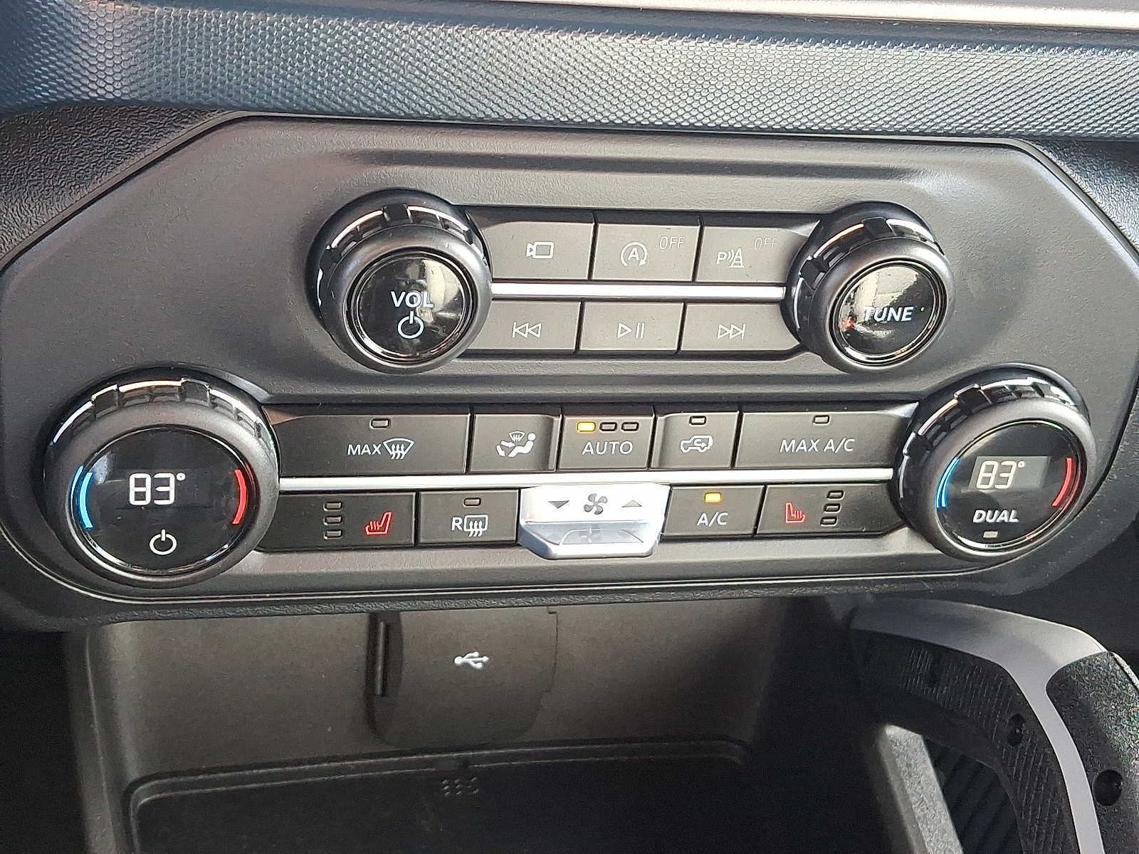 Certified 2023 Ford Bronco Outer Banks image 15