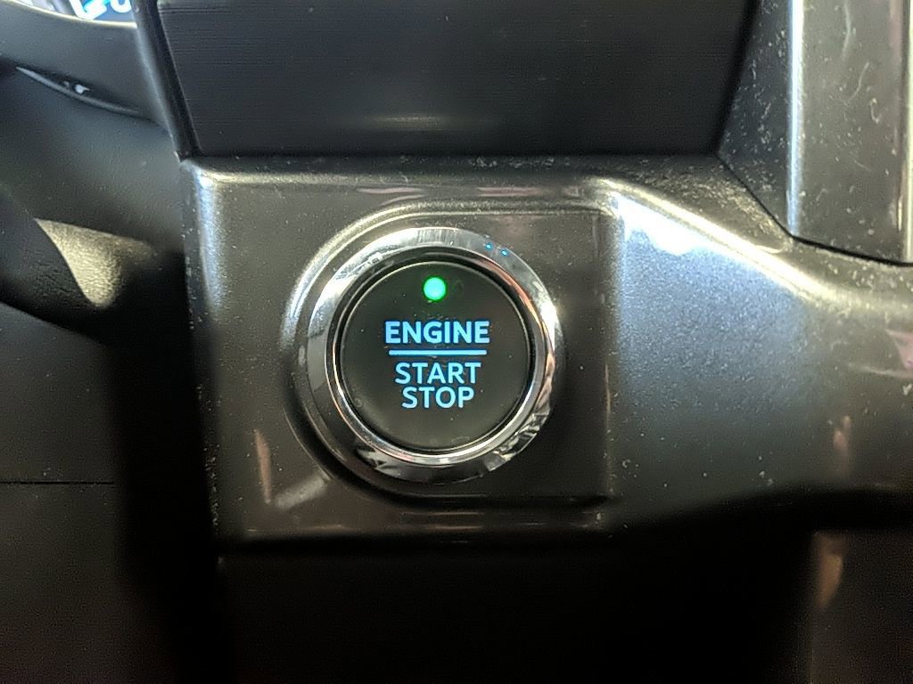 Certified 2022 Ford F150 XLT w/ Equipment Group 302A High image 23