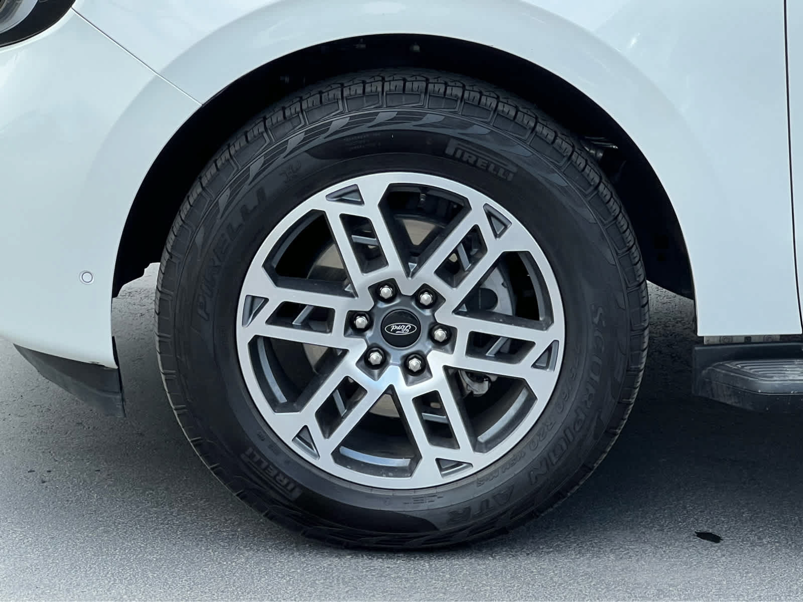 Certified 2025 Ford Expedition Active AWD/4WD image 13