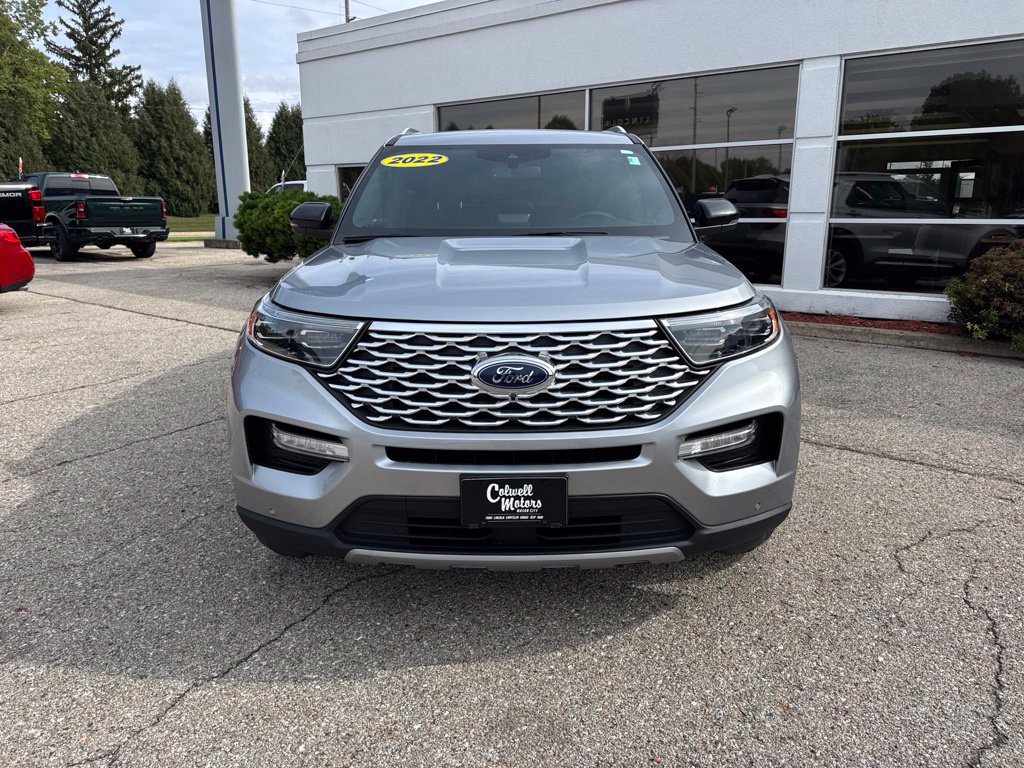 Certified 2022 Ford Explorer Platinum w/ Equipment Group 601A AWD/4WD image 8