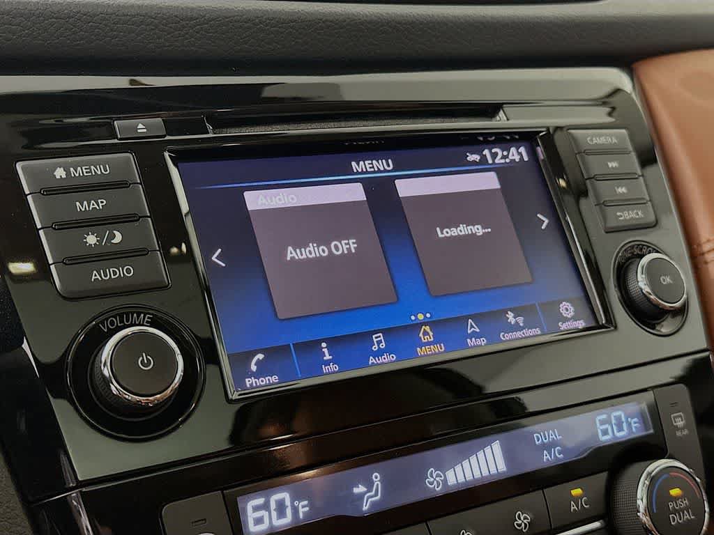 Used 2018 Nissan Rogue SL w/ Premium Package FWD image 17