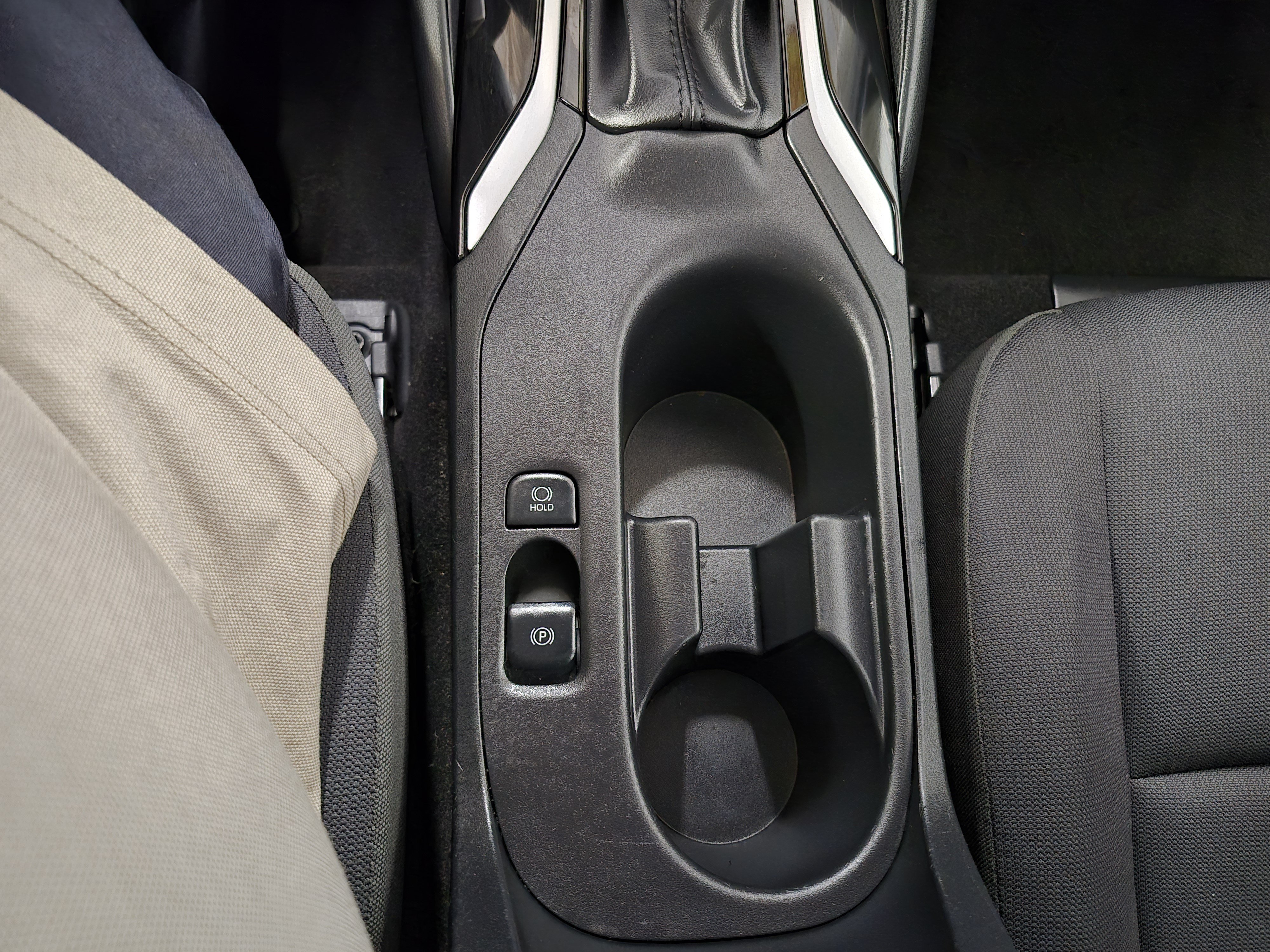Used 2025 Toyota Corolla LE FWD image 25