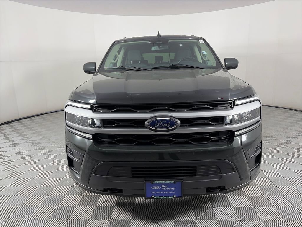 Certified 2022 Ford Expedition Max XLT image 7