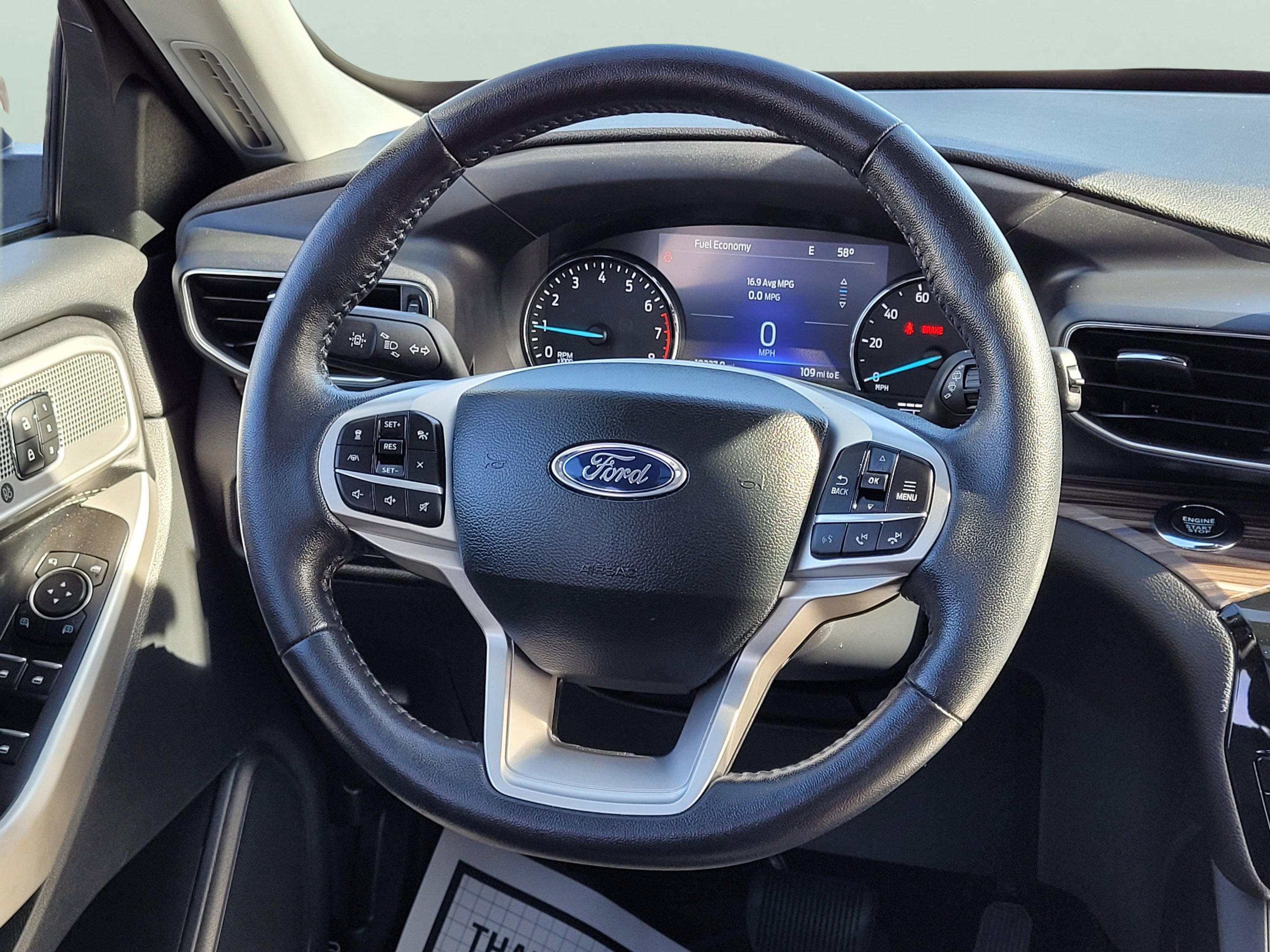 Certified 2022 Ford Explorer Limited w/ Equipment Group 301A image 32