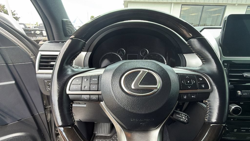 Used 2023 Lexus GX 460 Premium AWD/4WD image 15