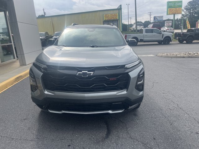 Used 2026 Chevrolet Equinox RS FWD image 3