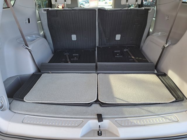 Used 2019 GMC Acadia SLE w/ LPO, Black Accent Package image 23