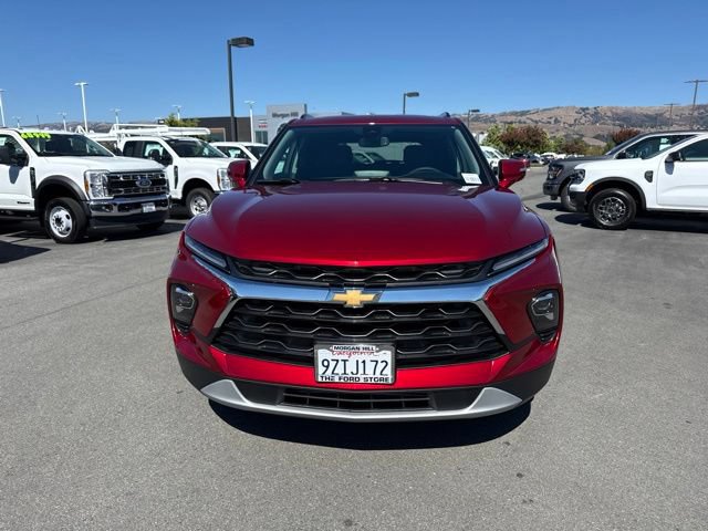 Used 2026 Chevrolet Blazer LT FWD image 3