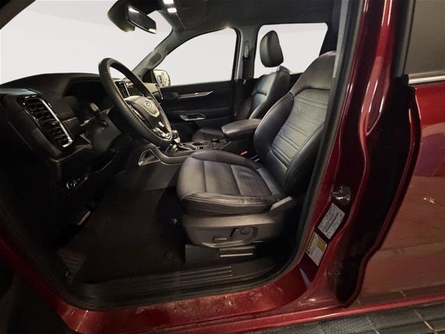 Certified 2025 Ford Ranger Lariat w/ Chrome Accent Package AWD/4WD image 11