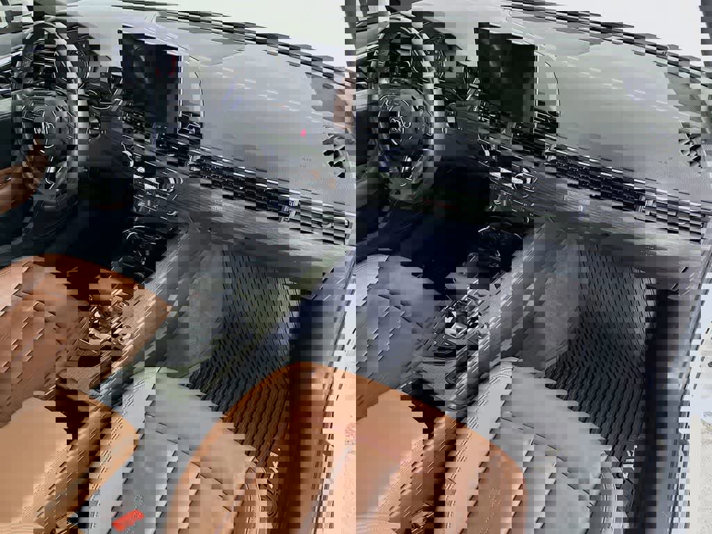 Used 2021 Audi A4 2.0T Premium w/ Convenience Package image 33