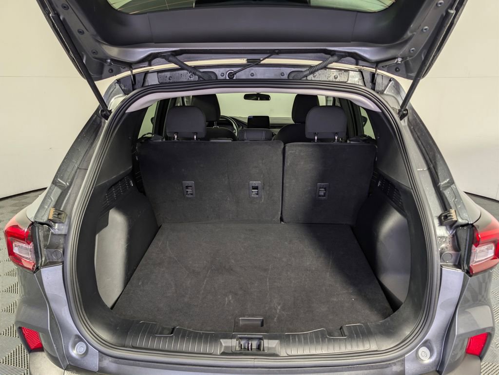 Certified 2025 Ford Escape Active FWD image 7