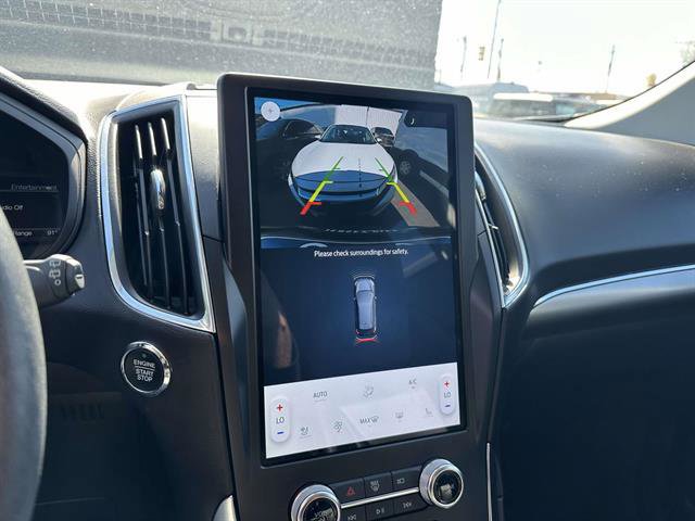 Certified 2024 Ford Edge Titanium image 20