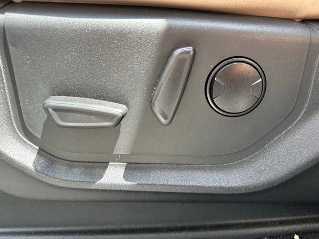 Certified 2023 Ford Expedition XLT RWD image 29