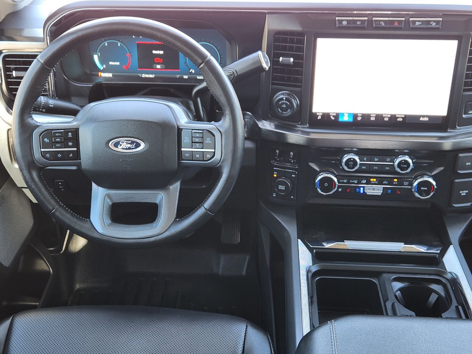 Certified 2024 Ford F250 Lariat w/ Lariat Ultimate Package AWD/4WD image 27