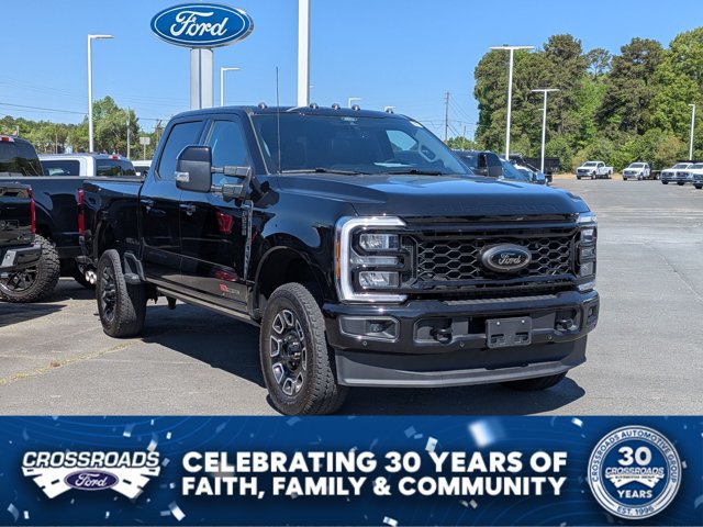 Certified 2025 Ford F250 Lariat w/ Lariat Ultimate Package AWD/4WD image 1