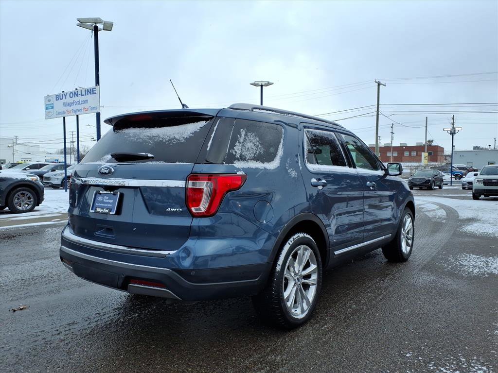 Certified 2019 Ford Explorer XLT w/ Equipment Group 202A image 6