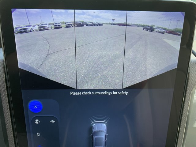 Certified 2023 Ford Expedition Max Platinum image 32