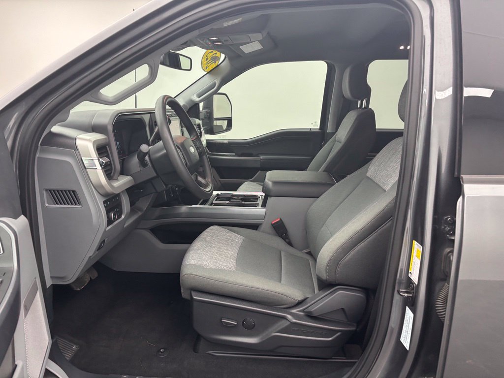 Certified 2023 Ford F250 XLT w/ XLT Premium Package AWD/4WD image 22