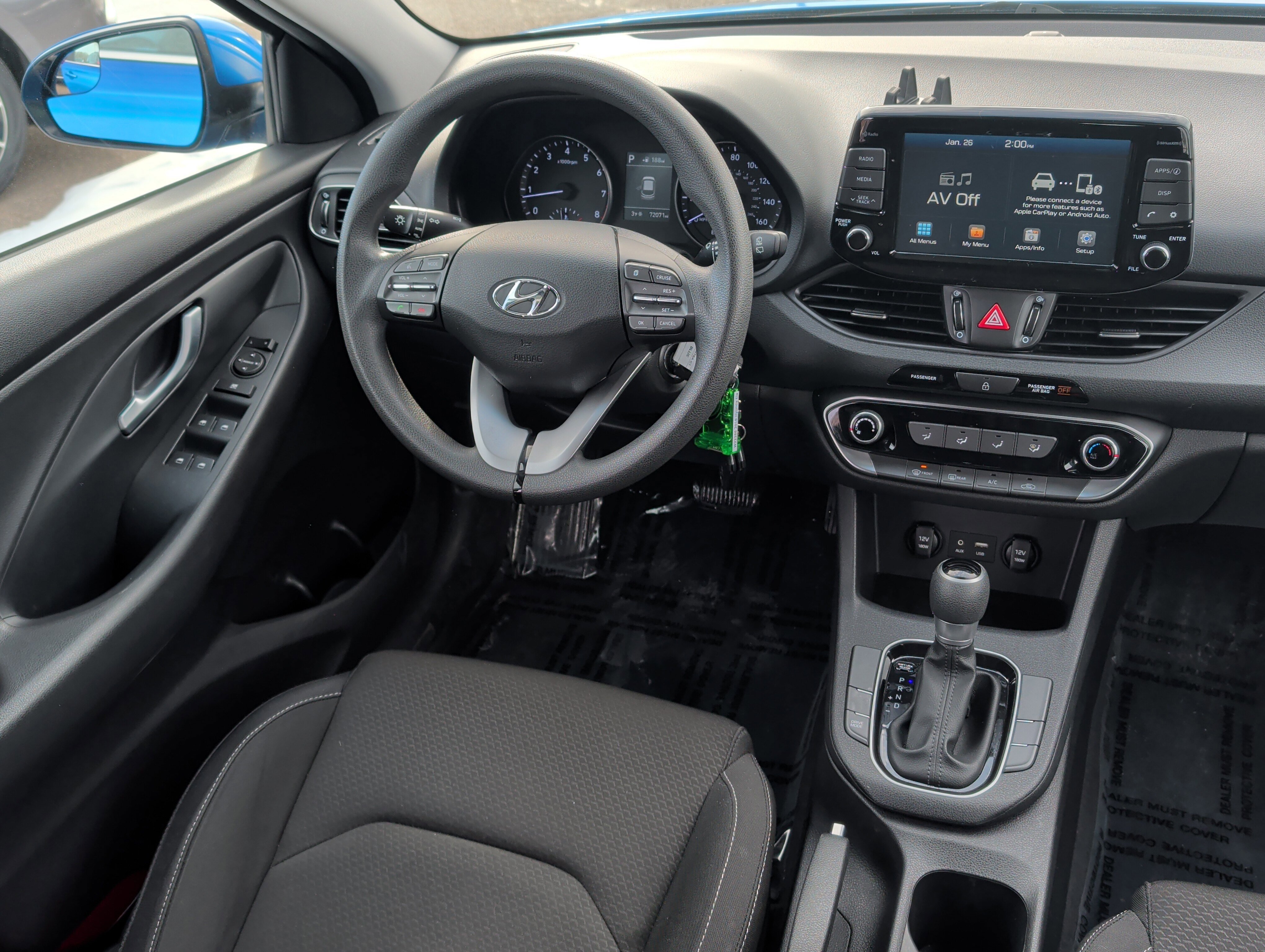 Used 2018 Hyundai Elantra GT image 9