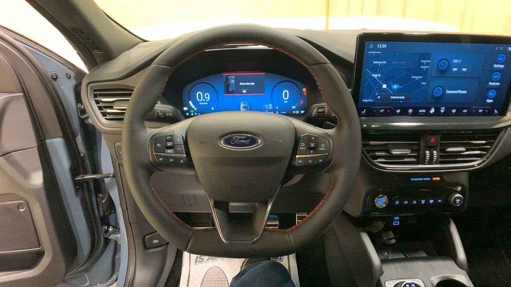 Certified 2023 Ford Escape ST-Line Elite image 34