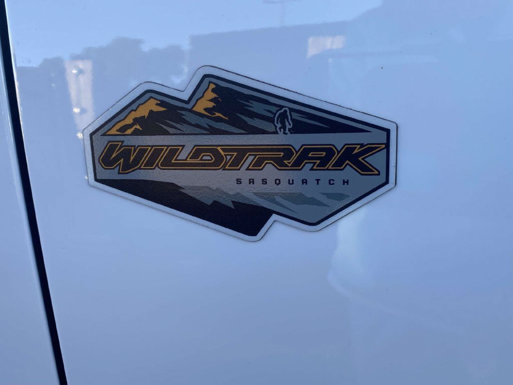 Certified 2024 Ford Bronco Wildtrak AWD/4WD image 4