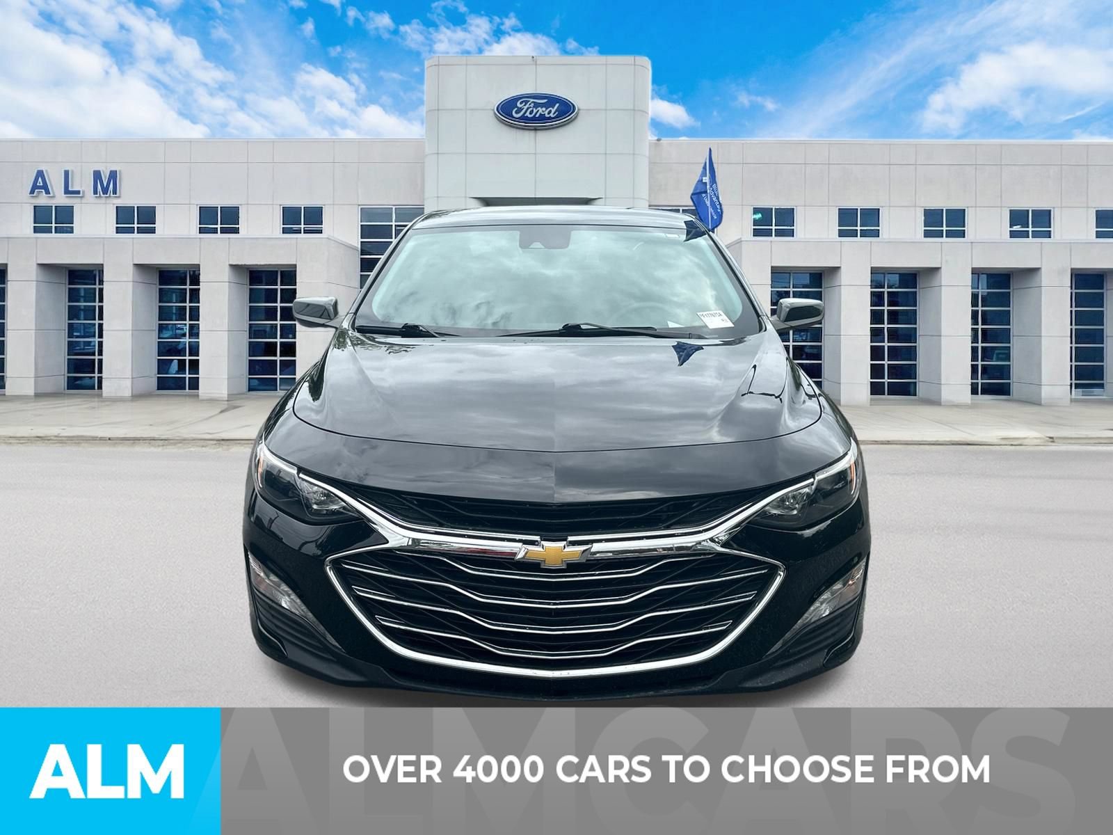 Used 2023 Chevrolet Malibu LT FWD image 2