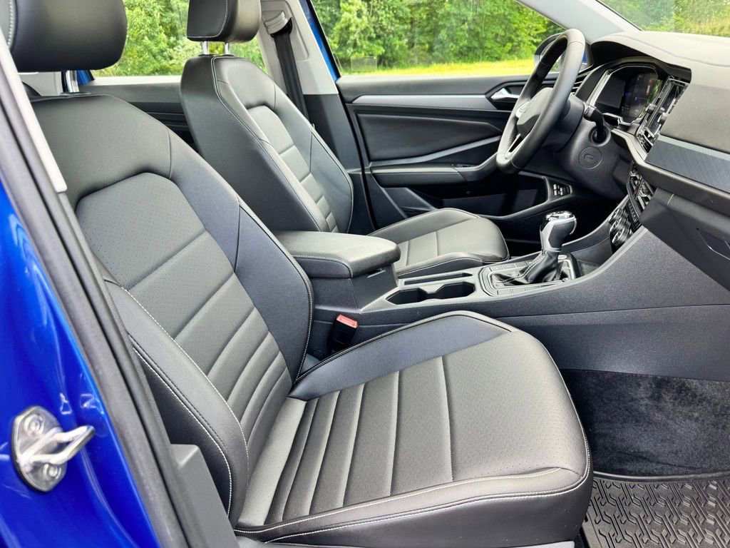 Used 2022 Volkswagen Jetta SE FWD image 20