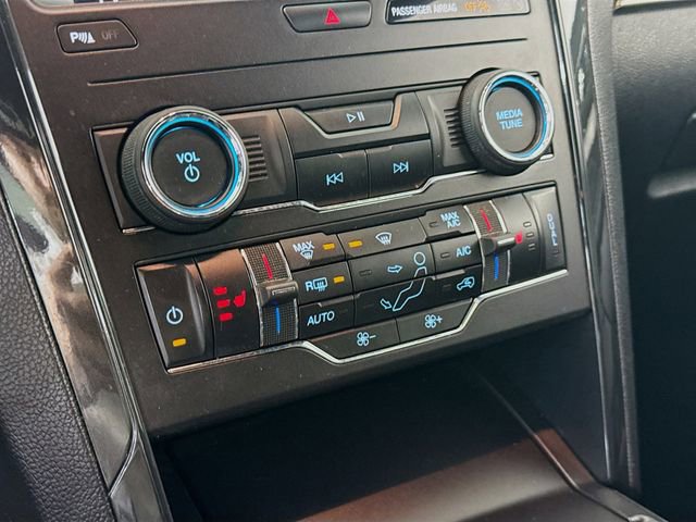 Certified 2019 Ford Explorer XLT w/ Equipment Group 202A image 16