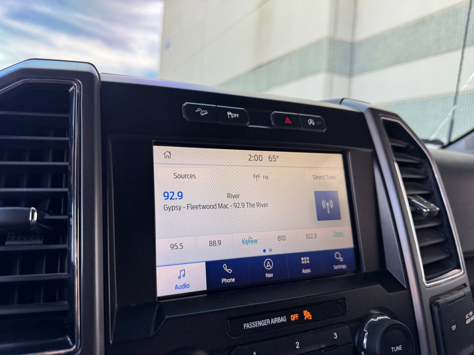 Certified 2020 Ford F150 XLT w/ Equipment Group 302A Luxury image 29