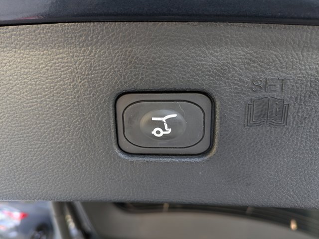 Certified 2022 Ford Edge SEL w/ Convenience Package image 19