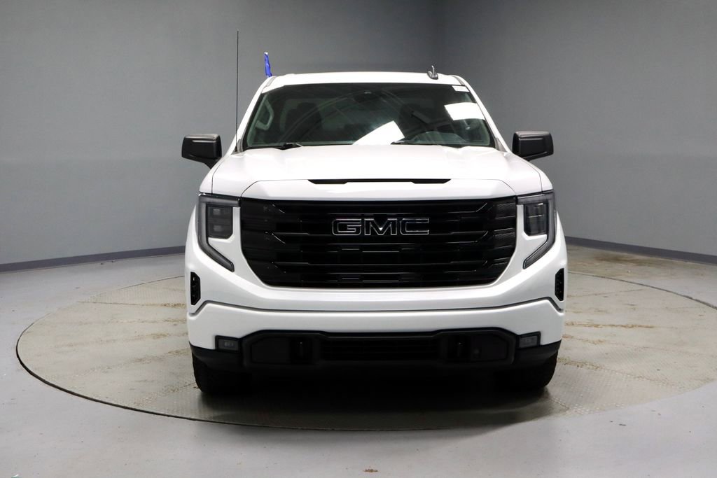 Used 2023 GMC Sierra 1500 Elevation AWD/4WD image 8