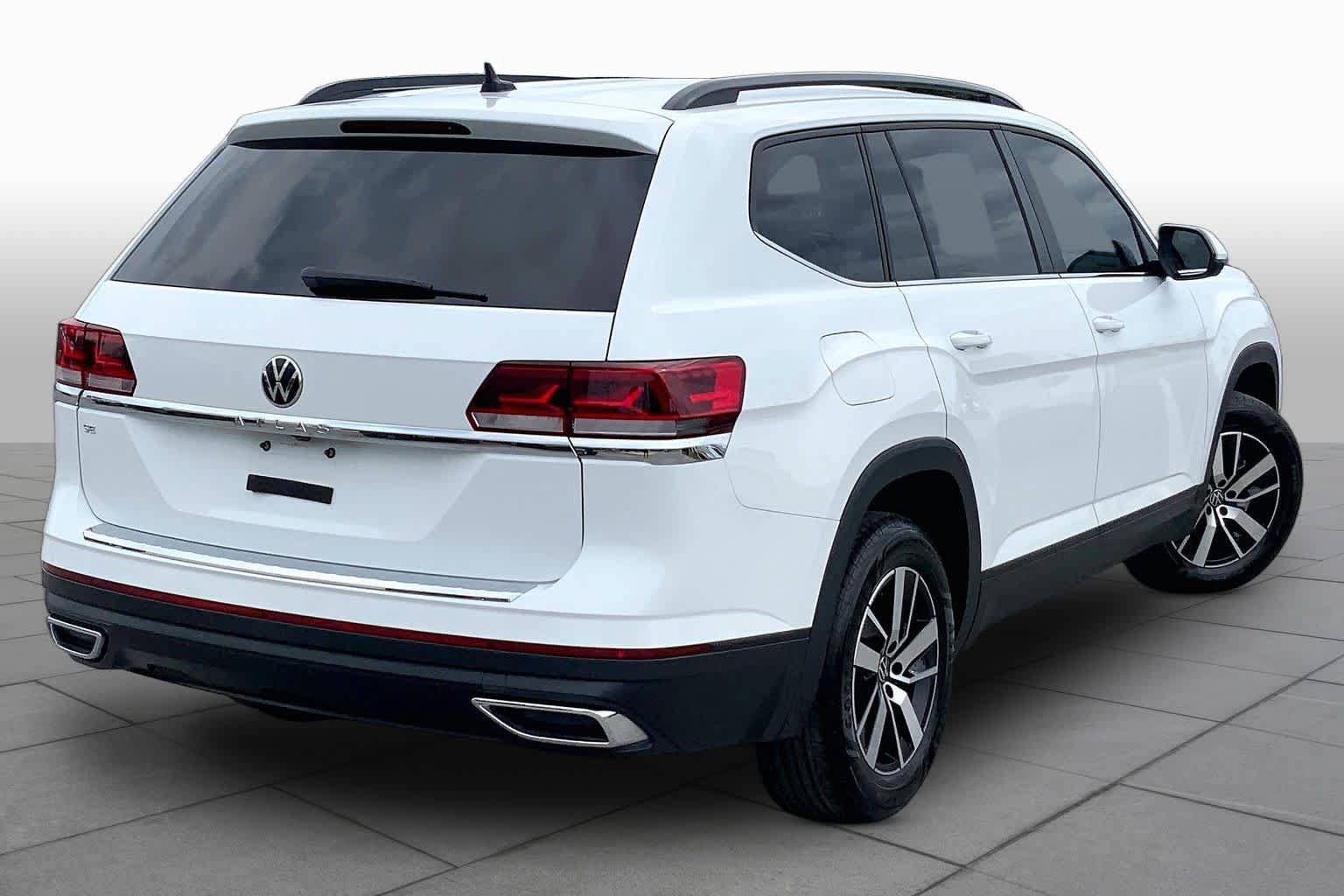 Used 2022 Volkswagen Atlas SE FWD image 13