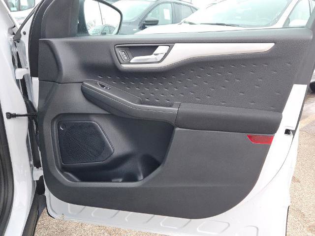 Certified 2020 Ford Escape SE image 7