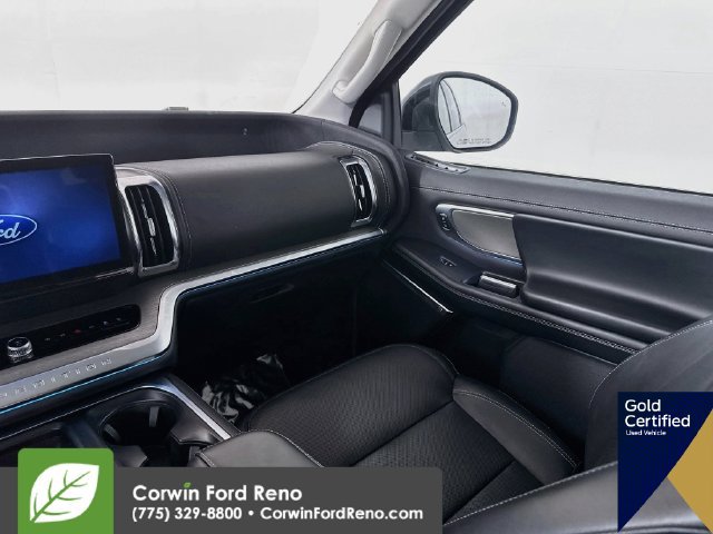 Certified 2025 Ford Expedition Platinum AWD/4WD image 27