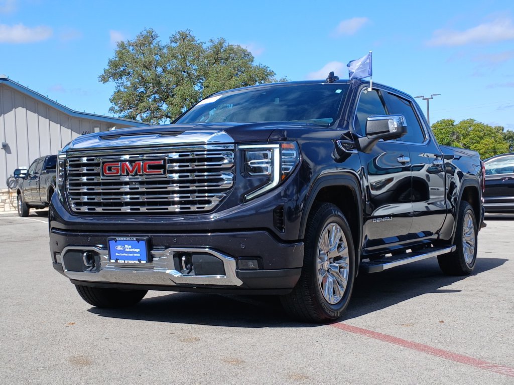 Used 2022 GMC Sierra 1500 Denali AWD/4WD image 6