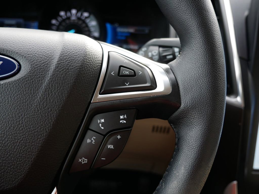 Certified 2024 Ford Edge Titanium w/ Titanium Elite Package image 19