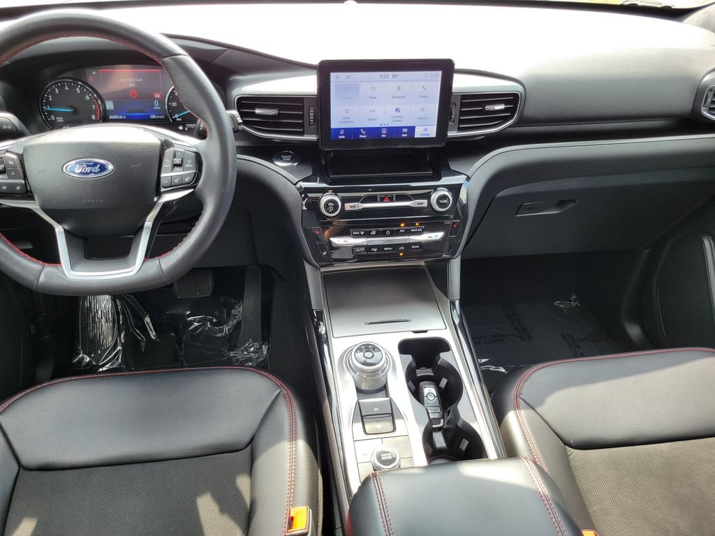 Certified 2024 Ford Explorer ST-Line w/ Class IV Trailer Tow Package AWD/4WD image 27