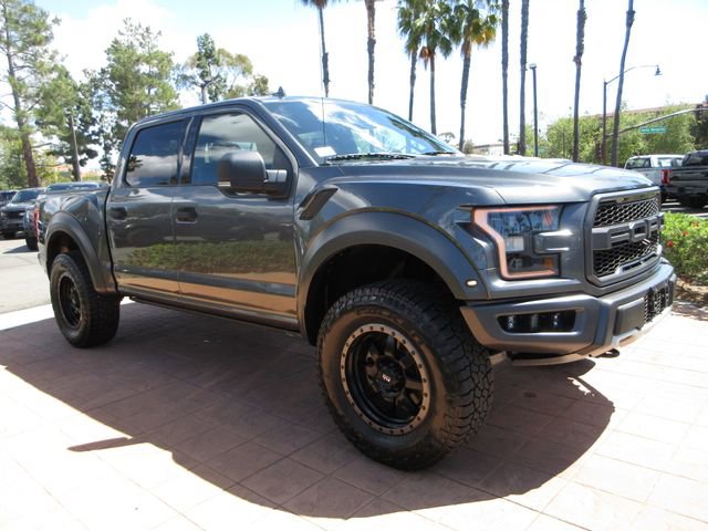 Certified 2020 Ford F150 Raptor w/ Equipment Group 801A Mid image 6