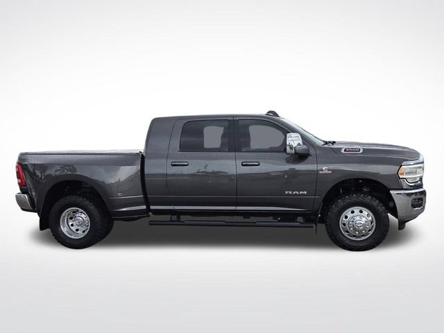 Used 2024 RAM 3500 Laramie w/ Chrome Bumper Package AWD/4WD image 10