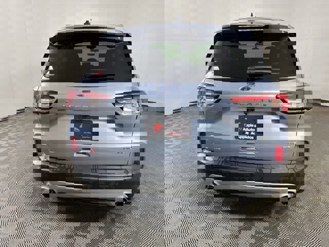 Certified 2022 Ford Escape SE w/ Convenience Package image 3