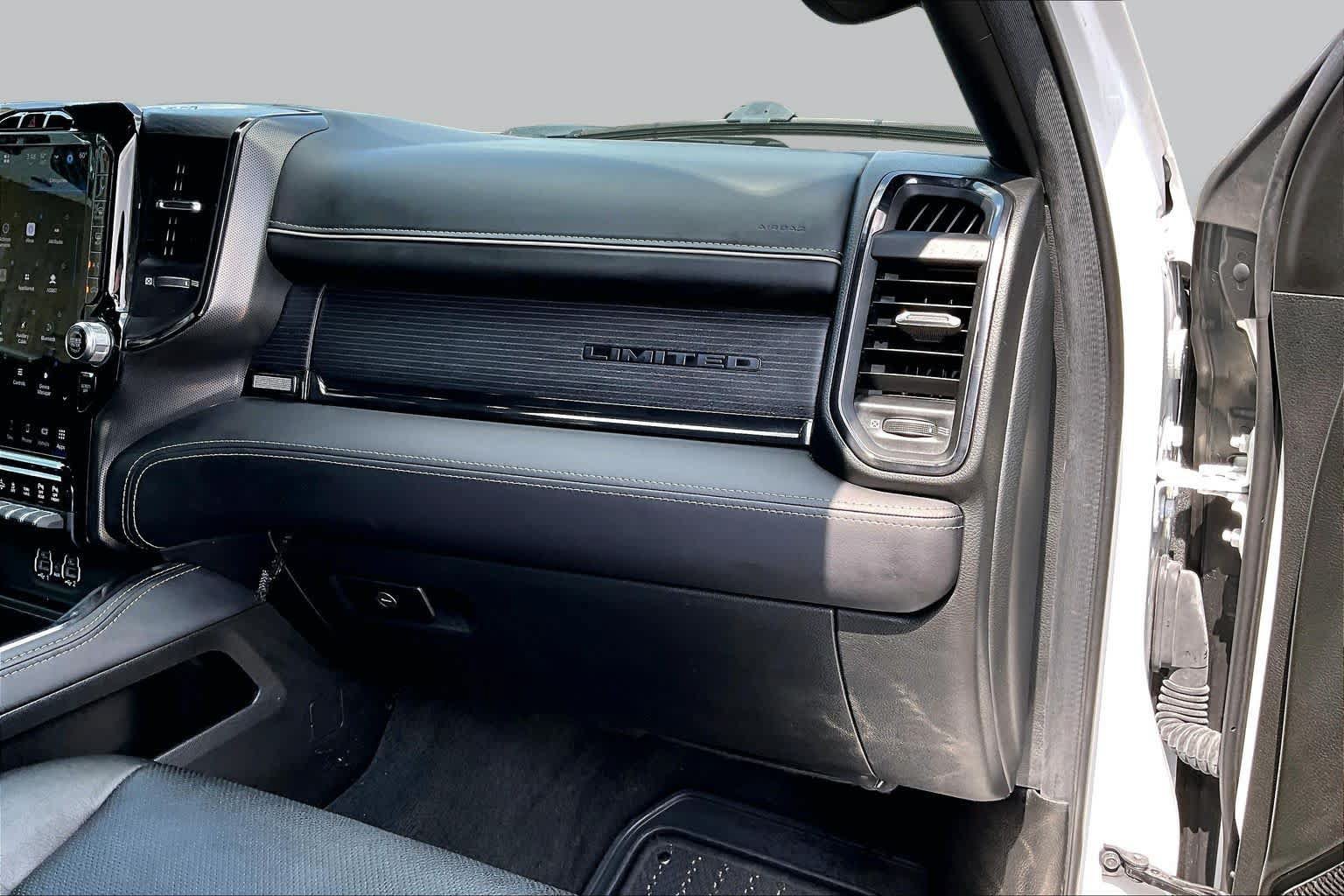 Used 2023 RAM 1500 Limited w/ Body Color Bumper Group AWD/4WD image 19